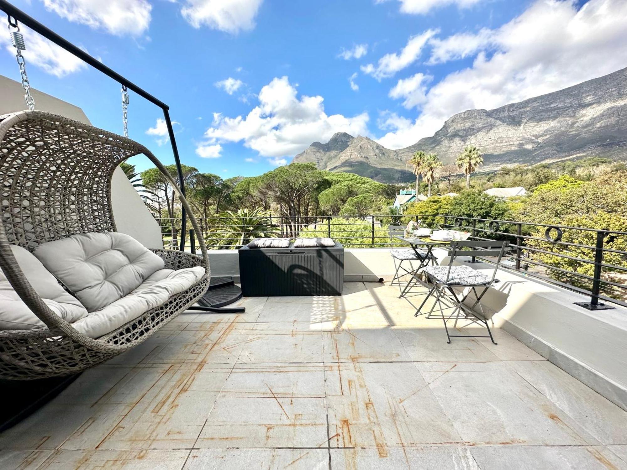 Apartment Breathtaking Table Mountain View In The Heart Of Gardens